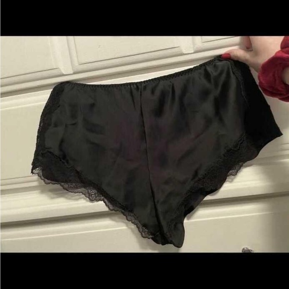 Victoria secret silk pj set size small - Picture 2 of 2